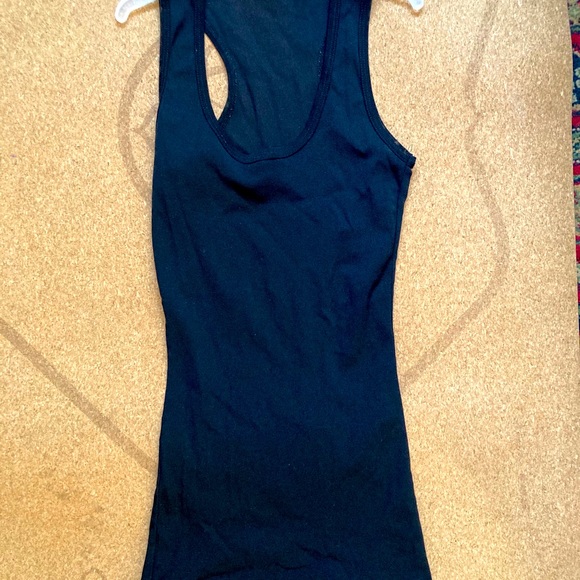 Black racerback mesh shirt - Picture 2 of 3